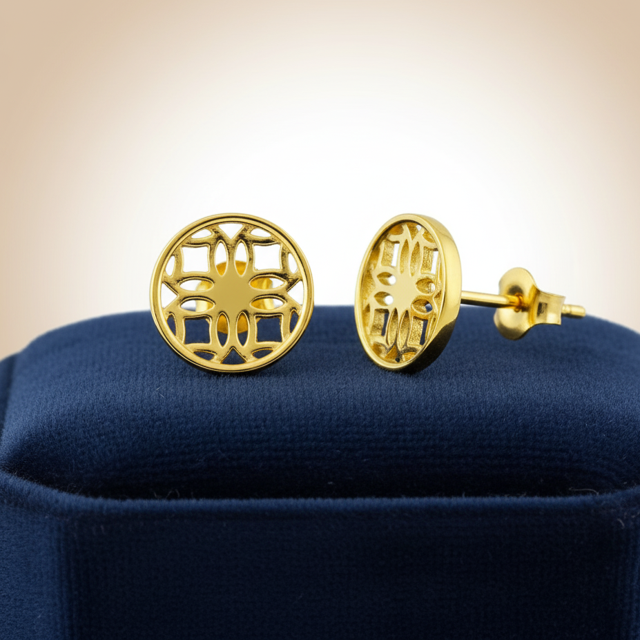 Gold Stud Earrings with Round Filigree