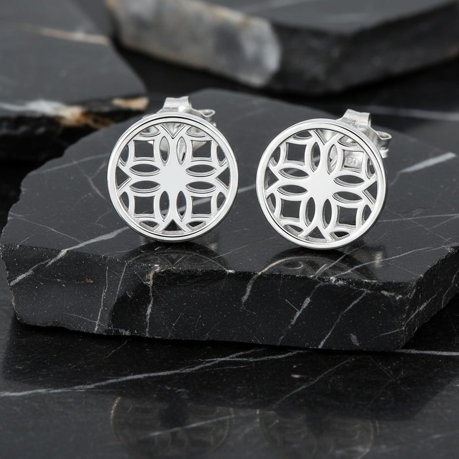 Silver Stud Earrings with Round Filigree