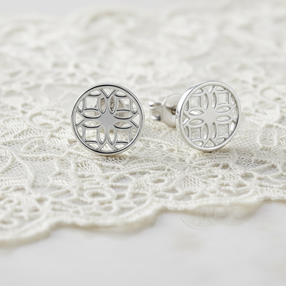 Silver Stud Earrings with Round Filigree