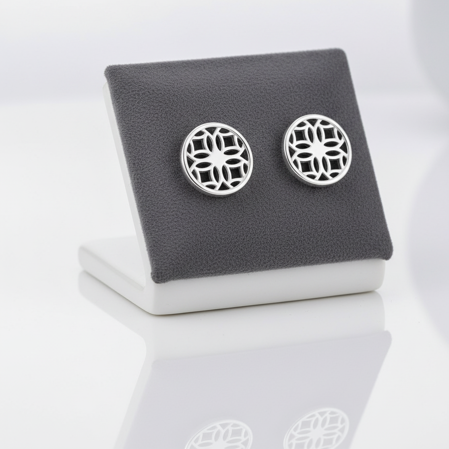 Silver Stud Earrings with Round Filigree