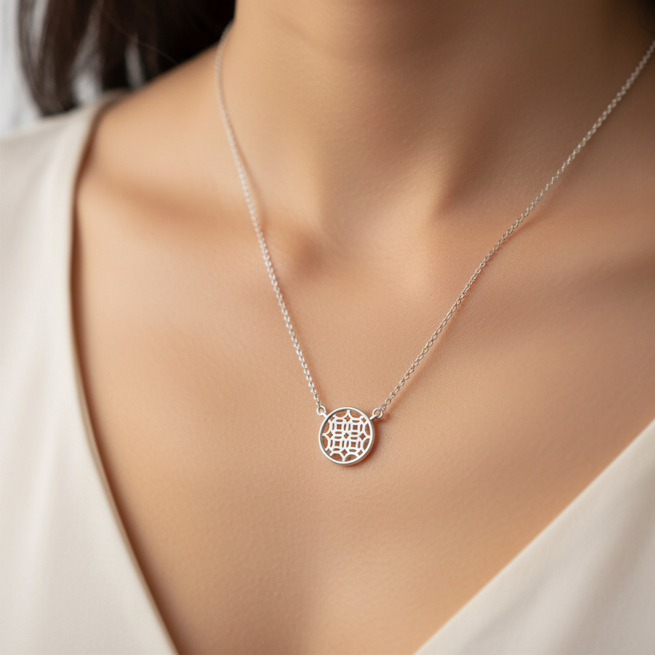 Silver Round Lace Filigree Necklace