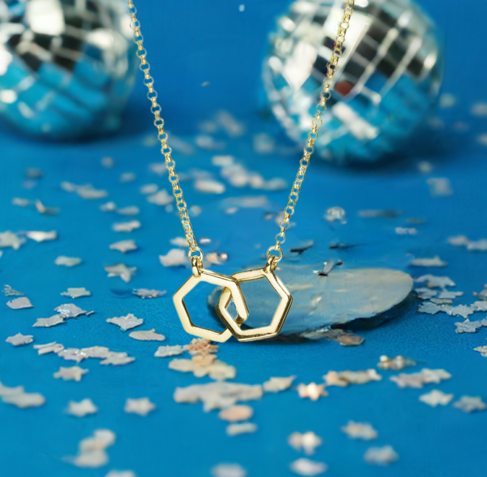 Gold Interlocking Hex Necklace