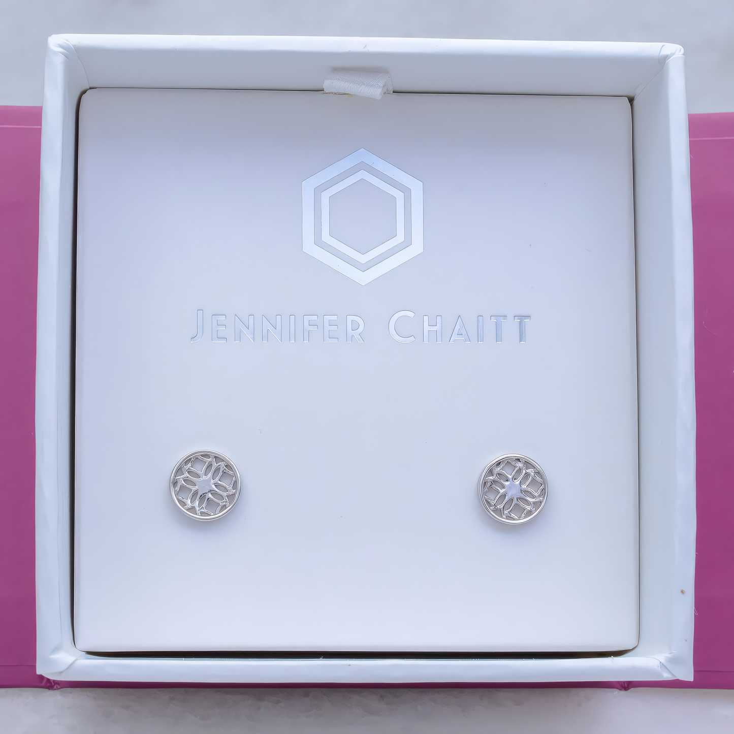 Silver Stud Earrings with Round Filigree