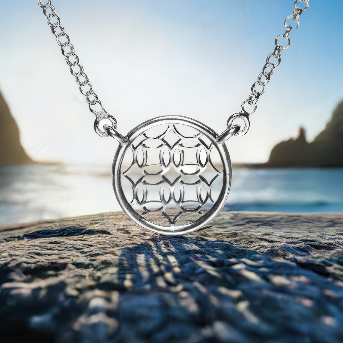 Silver Round Lace Filigree Necklace