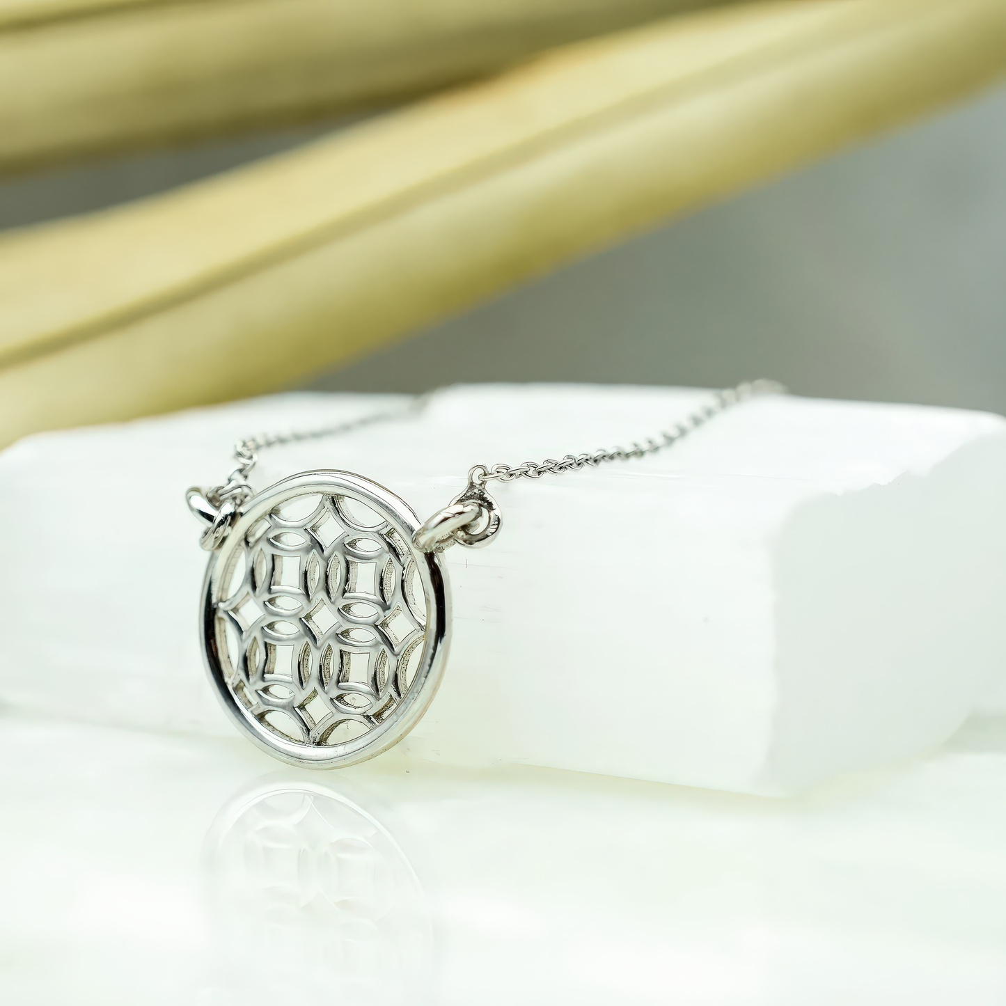 Silver Round Lace Filigree Necklace