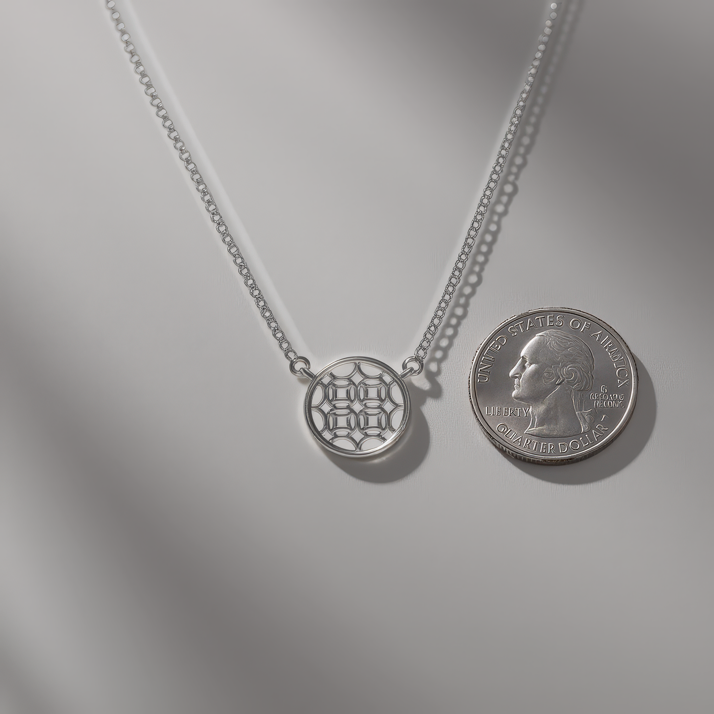 Silver Round Lace Filigree Necklace