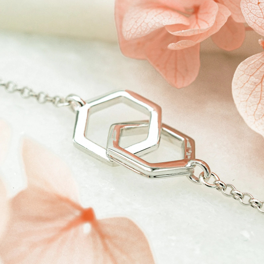 Silver Interlocking Hex Necklace