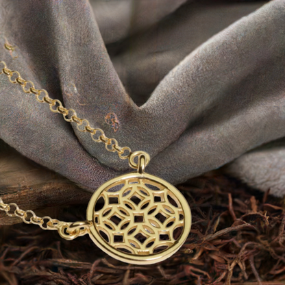 Gold Round Lace Filigree Necklace