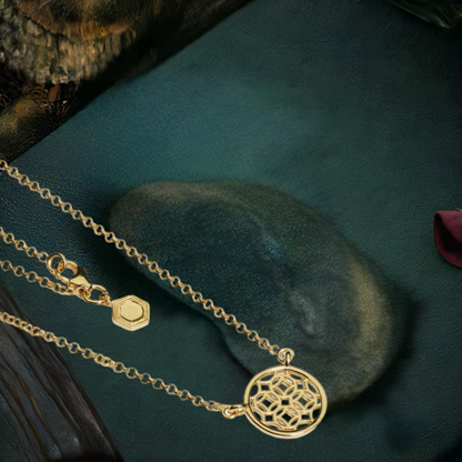 Gold Round Lace Filigree Necklace