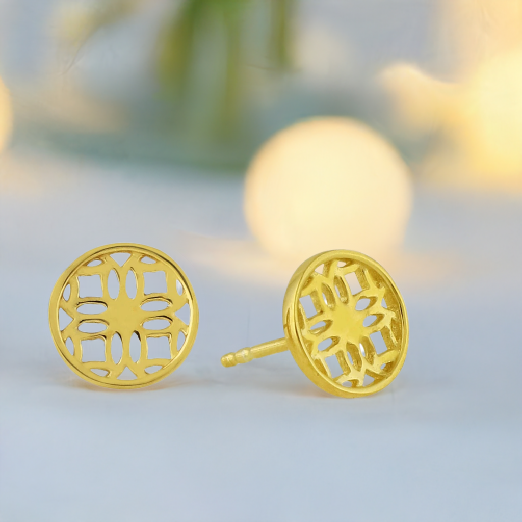 Gold Stud Earrings with Round Filigree