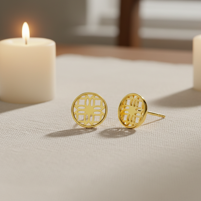 Gold Stud Earrings with Round Filigree