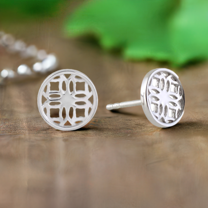 Silver Stud Earrings with Round Filigree