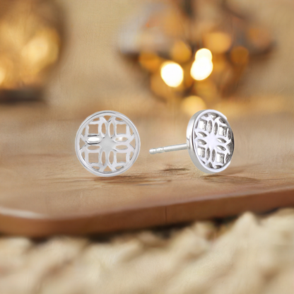 Silver Stud Earrings with Round Filigree