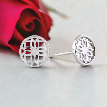 Silver Stud Earrings with Round Filigree