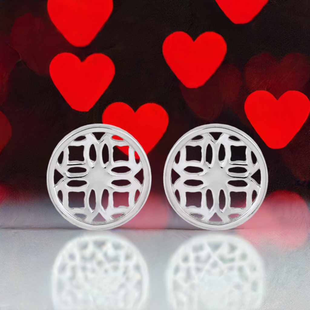 Silver Stud Earrings with Round Filigree