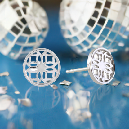 Silver Stud Earrings with Round Filigree