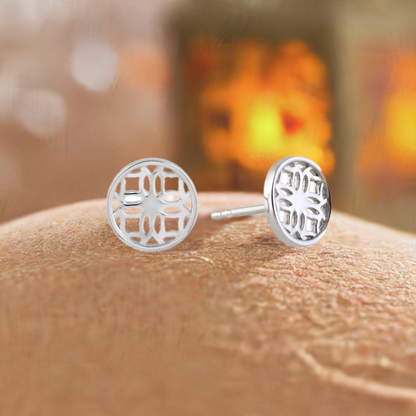 Silver Stud Earrings with Round Filigree