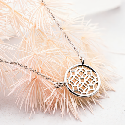 Silver Round Lace Filigree Necklace